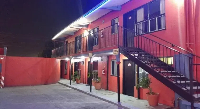 Hotel Agora