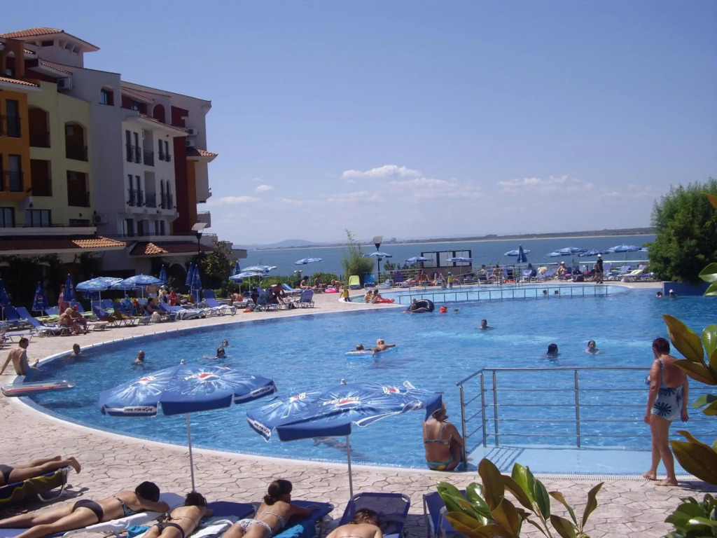 Private Apartment in Marina Cape QUIET AND RELAX complex 33 8