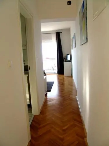 Apartment Ellalinda