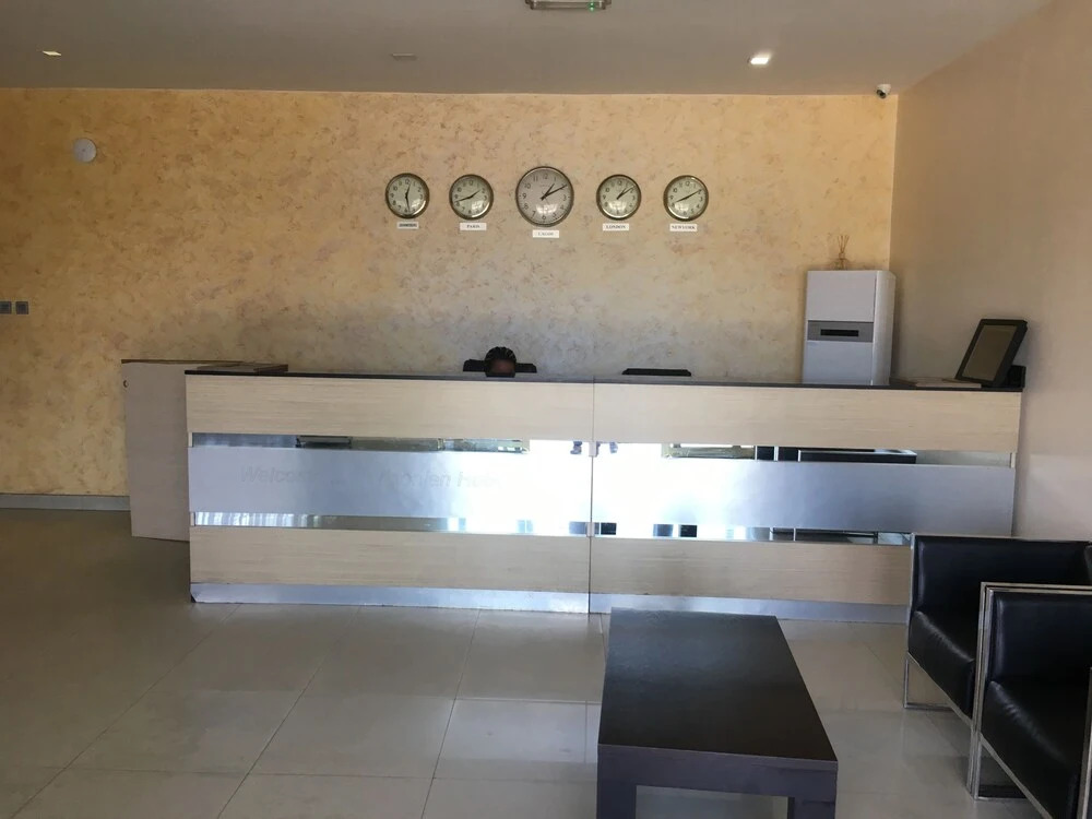 Parktonian Hotel Ikate