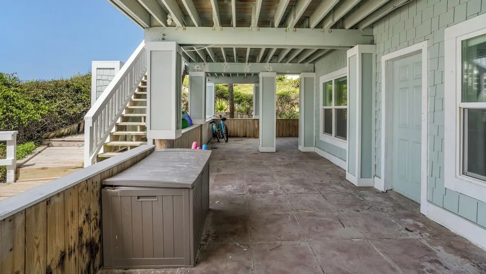 Gulf Front With Private Pool, Sleeps 21, Amazing Decks, Free Beach Setup!