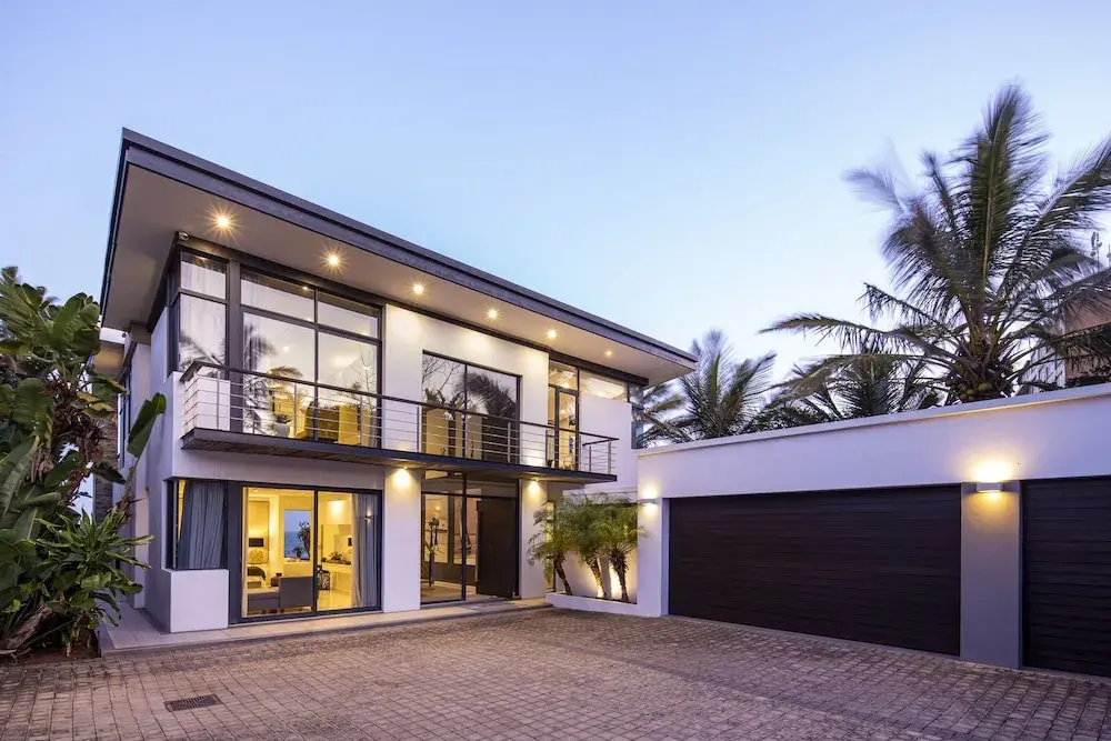 Dolphin Coast YOLO Spaces - Beach House Villa