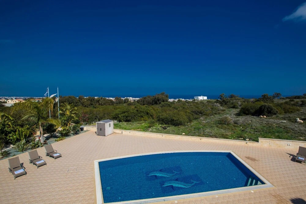 Villa Geordie 7 Platinum