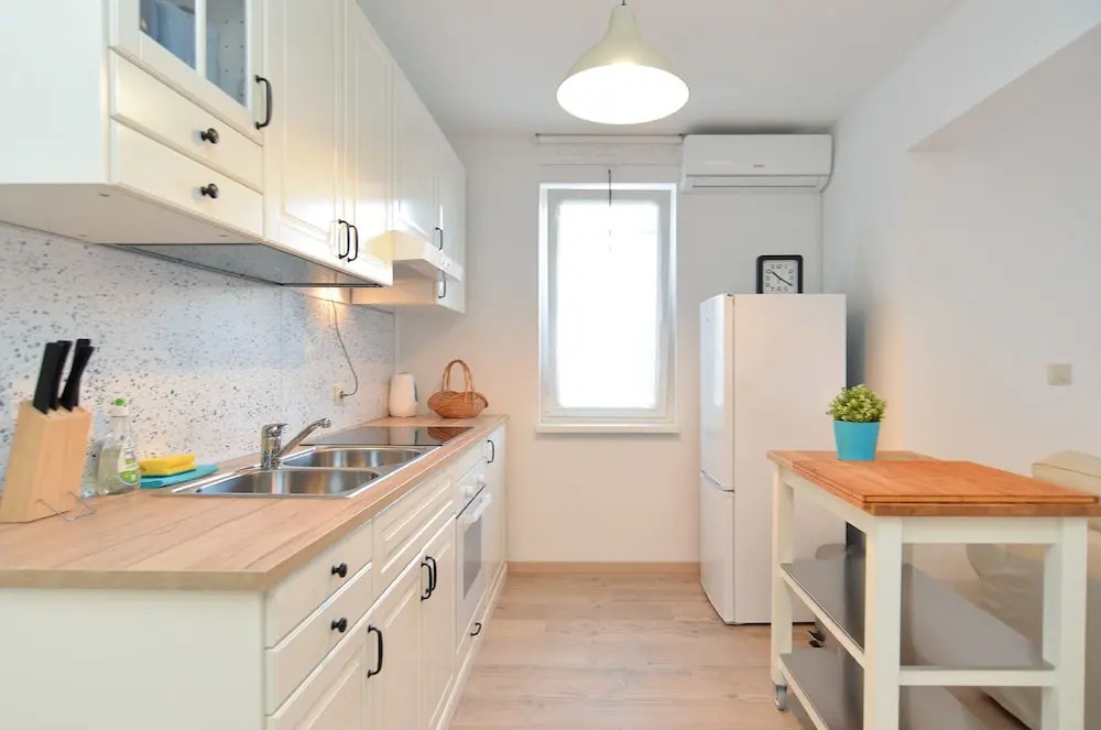 Apartment 1660