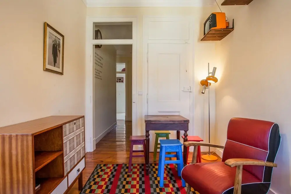ALTIDO Fantastic 3BR Apt w/ City Views & Workspace in Principe Real
