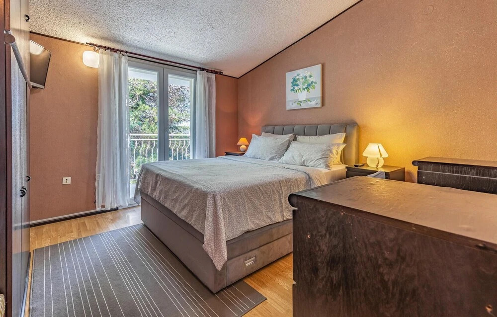 Beautiful Home In Medulin
