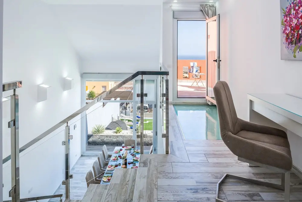 Villa Andrea, Ocean View, Heated Pool