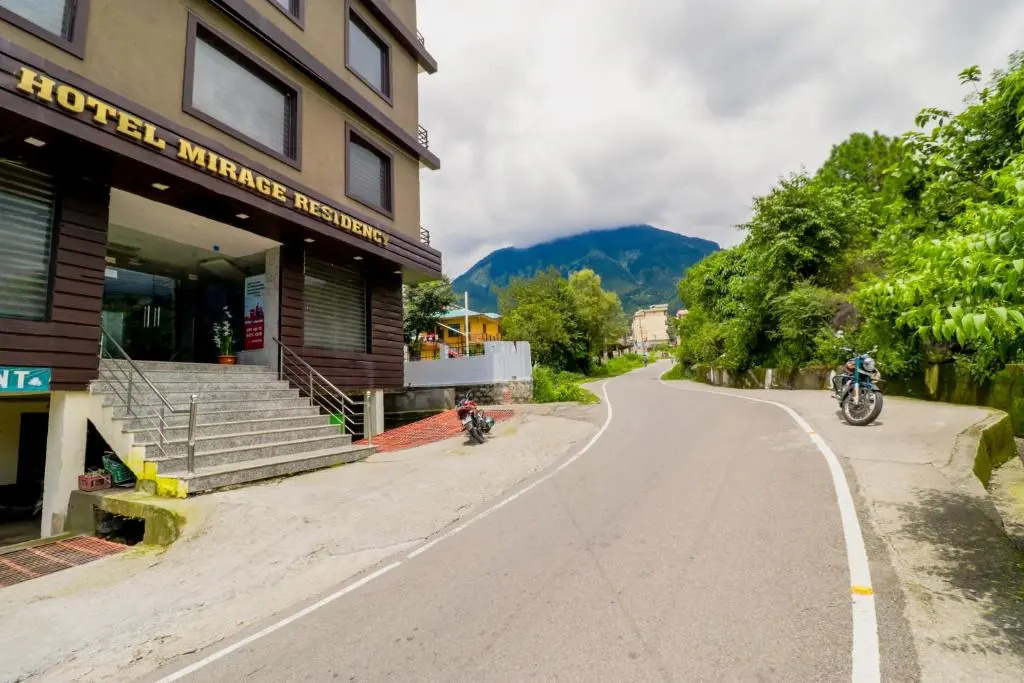 Hotel Mirage Residency