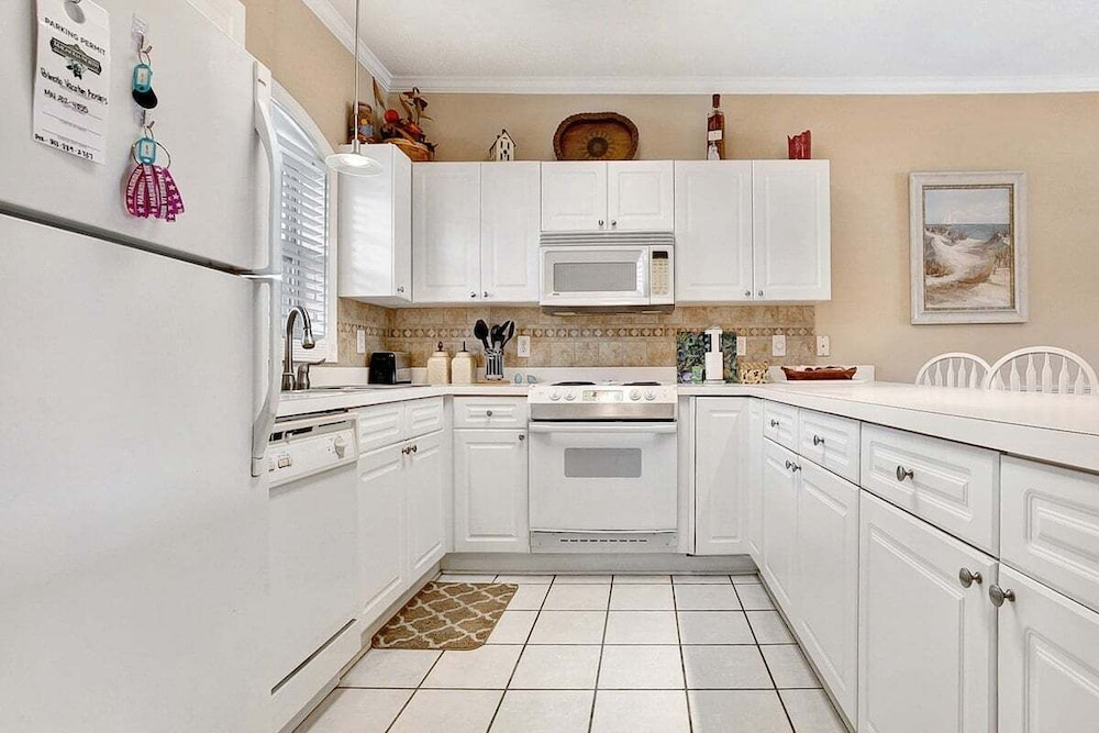 Magnolia North 4855-202