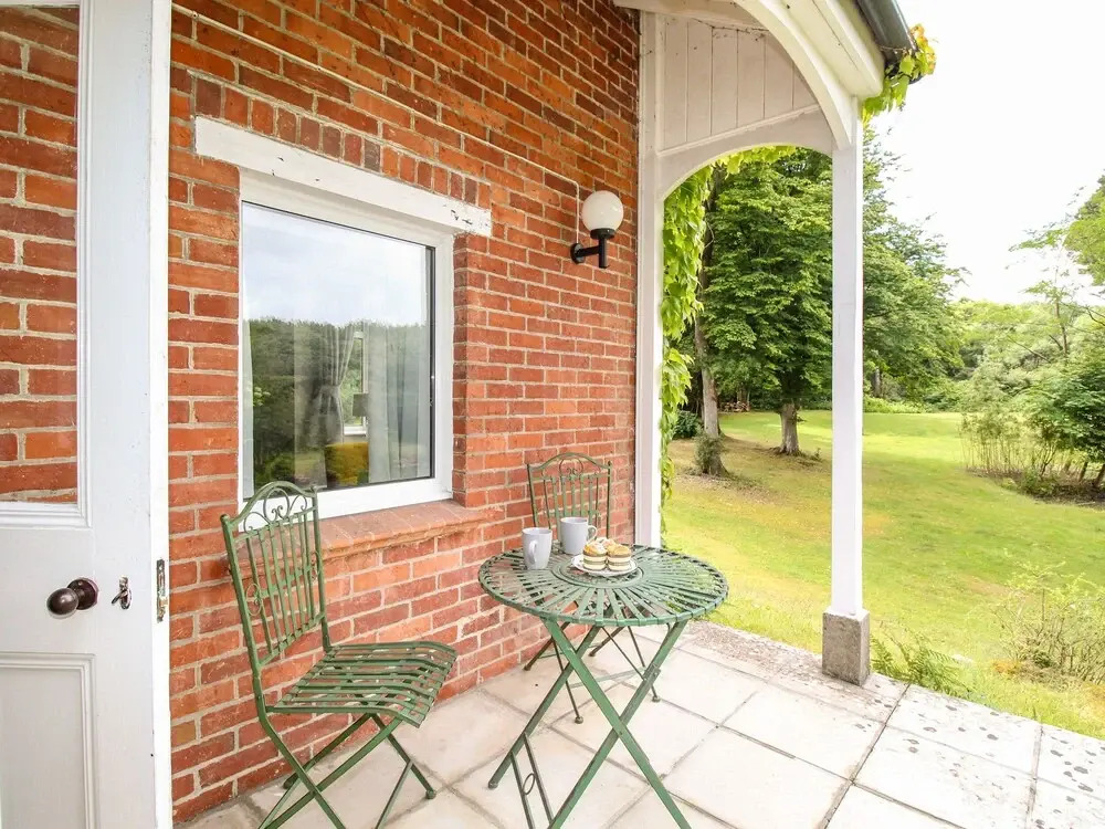 Deer Leap House