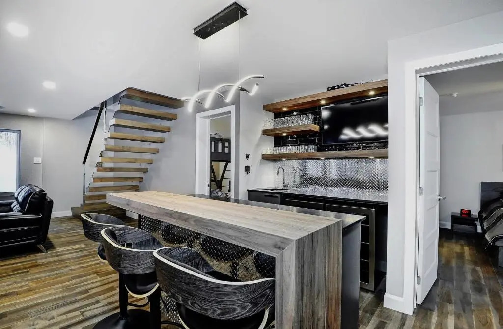Chalet 06 Chemin Blanc by Les Chalets Alpins