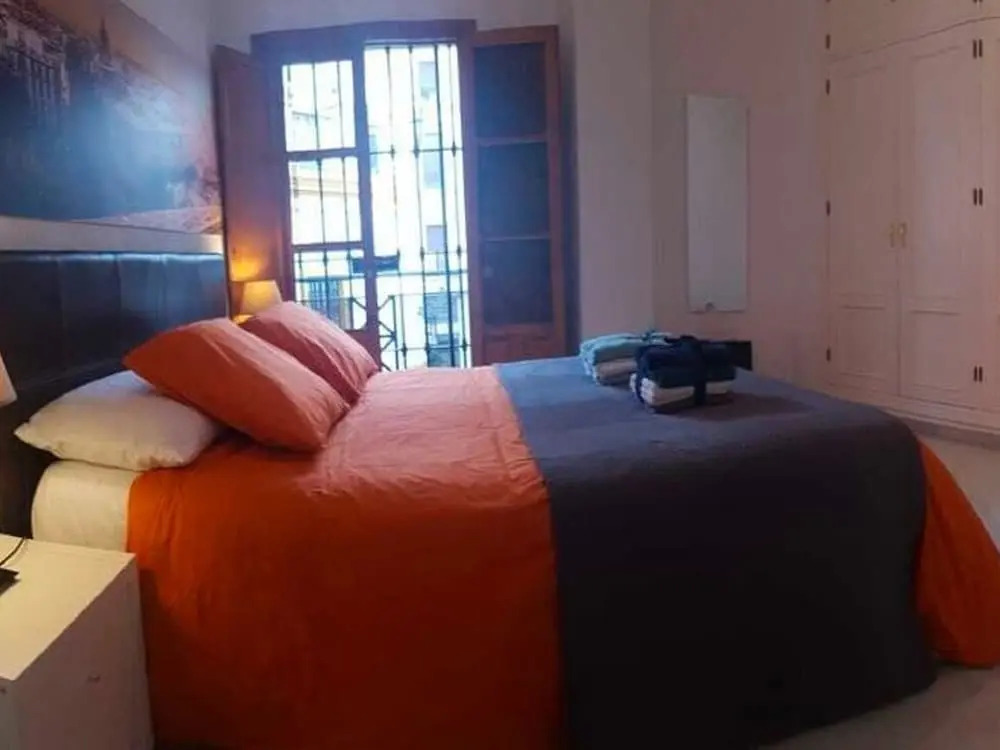 Charming Apartment in Seville Near Isla Mágica