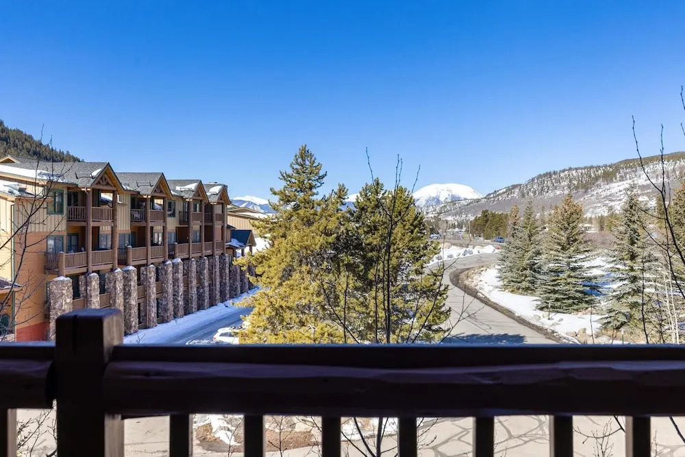 Tenderfoot 2616 2 Br condo by RedAwning