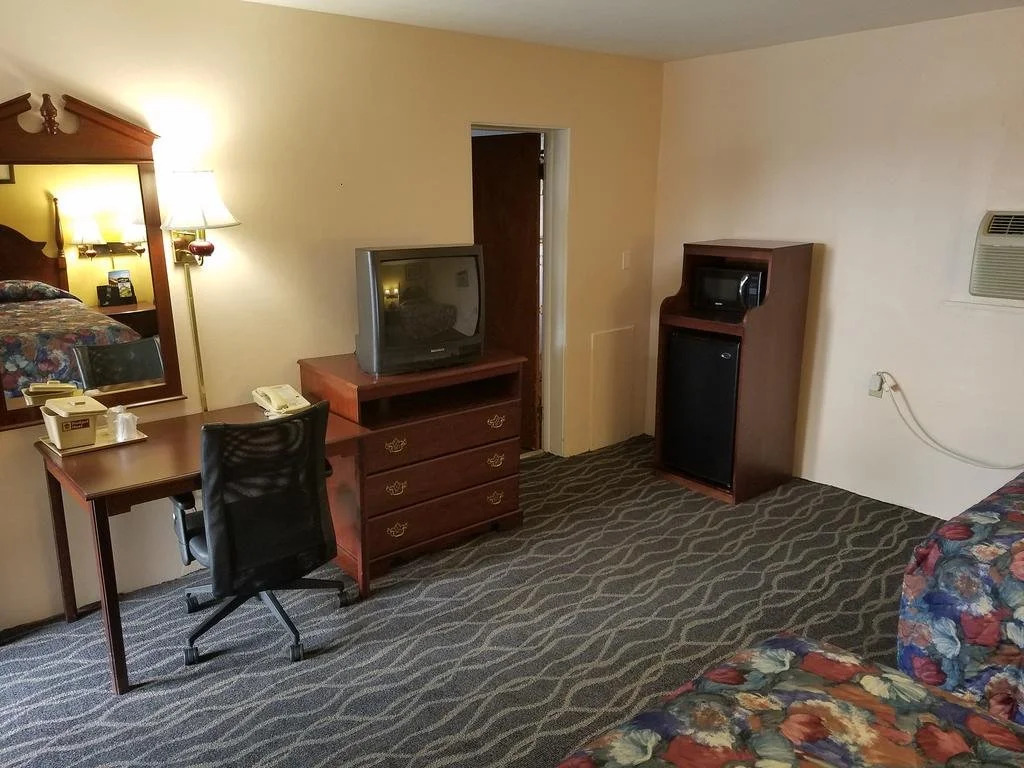Budget Host Inn