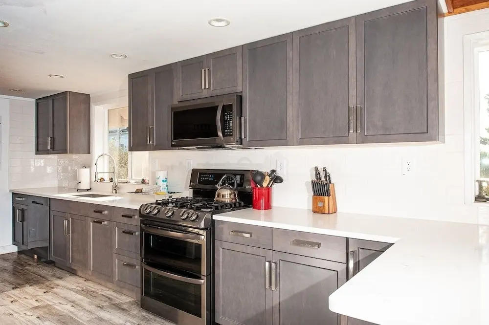 Heron 3 Br home by RedAwning