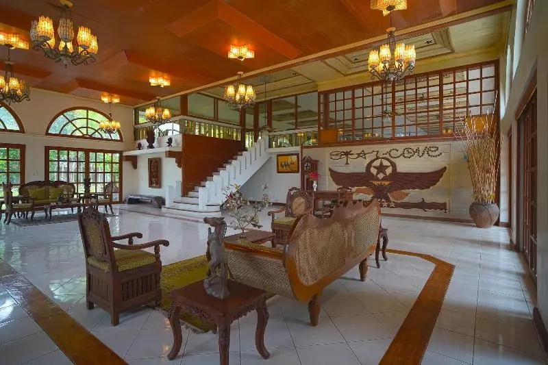 Star Cove Bed And Breakfast