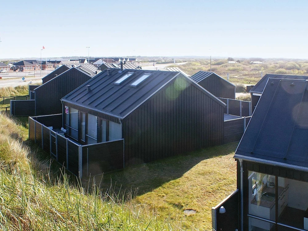 Comfortable Holiday Home in Rømø Near Beach