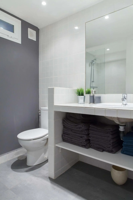 M (AXIII83) Apartamento con jardín Hispanoamérica