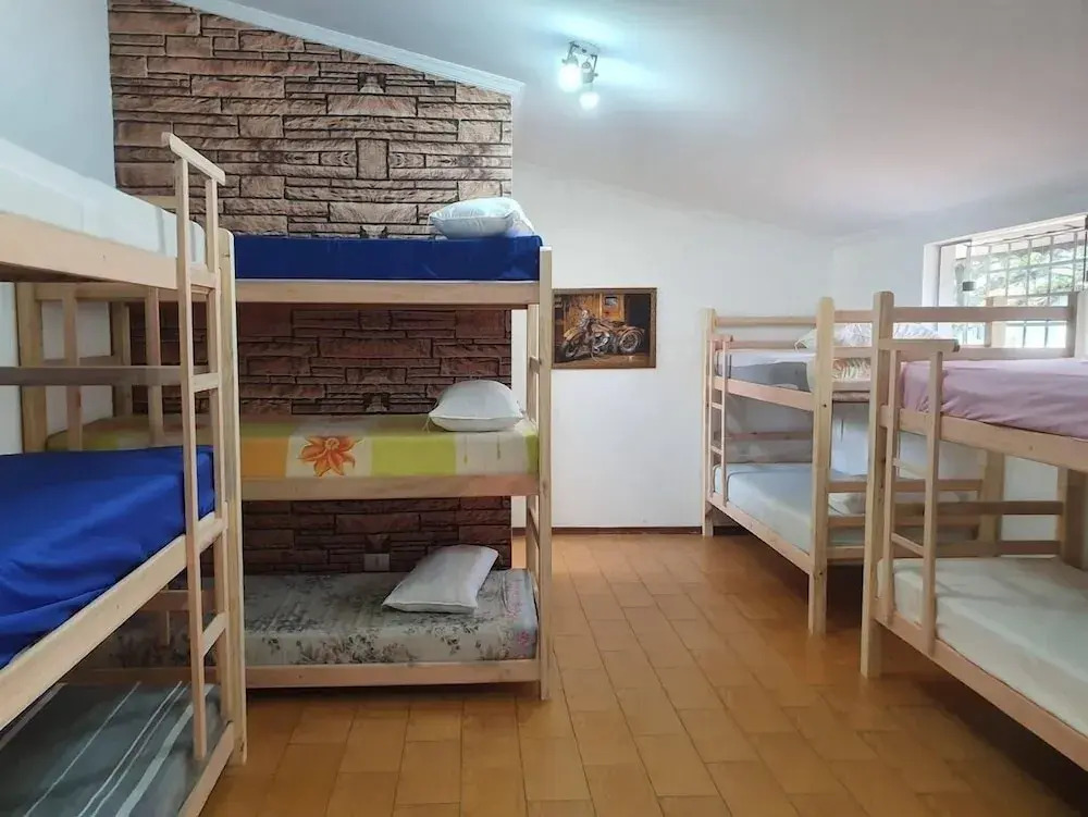 WR7 Hostel