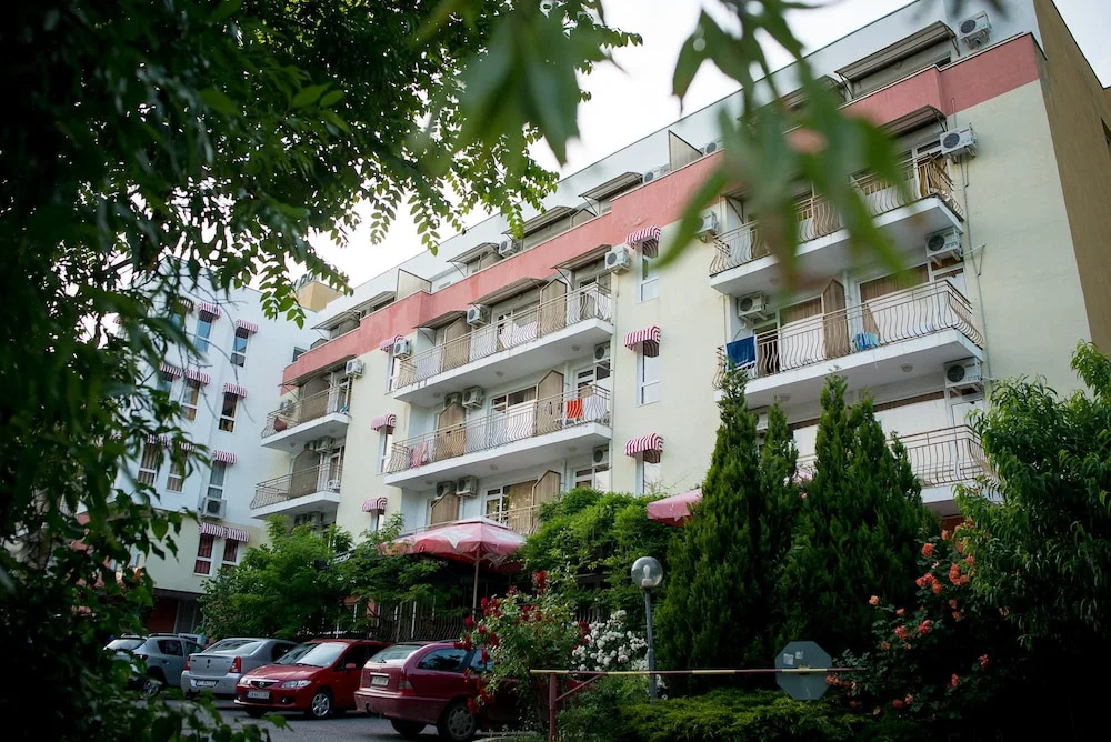 Golden Horn Hotel