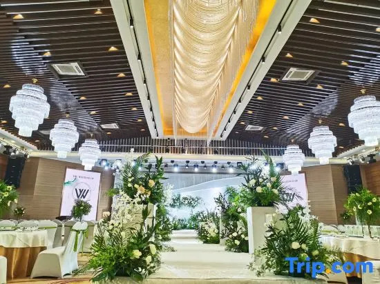 Tai Zhong Hotel