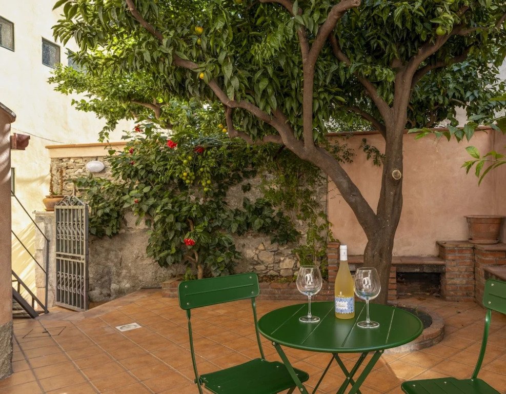 Verosicily Ottaviano House