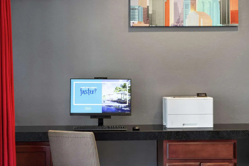 Hampton Inn Kansas City Blue Springs