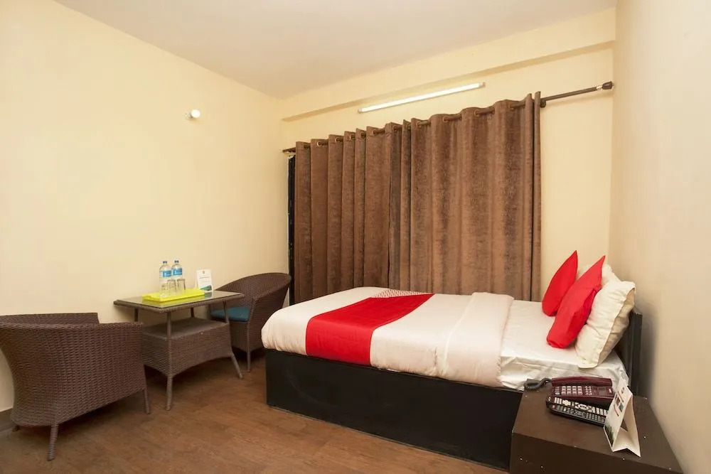 Oyo 580 Hotel Green Chilli
