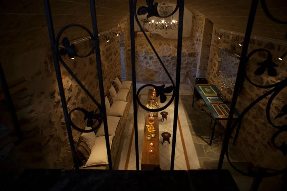 Theophano Art Hotel