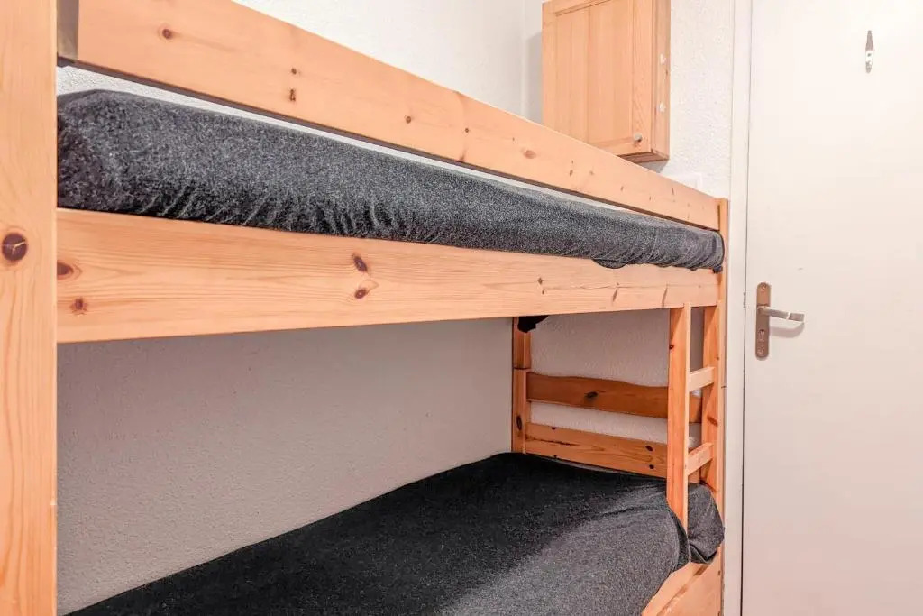 Nice cosy studio with balcony at the heart of L'Alpe d'Huez - Welkeys