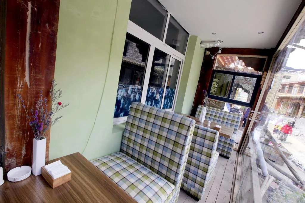Siguniang Mountain Metok Light Inn