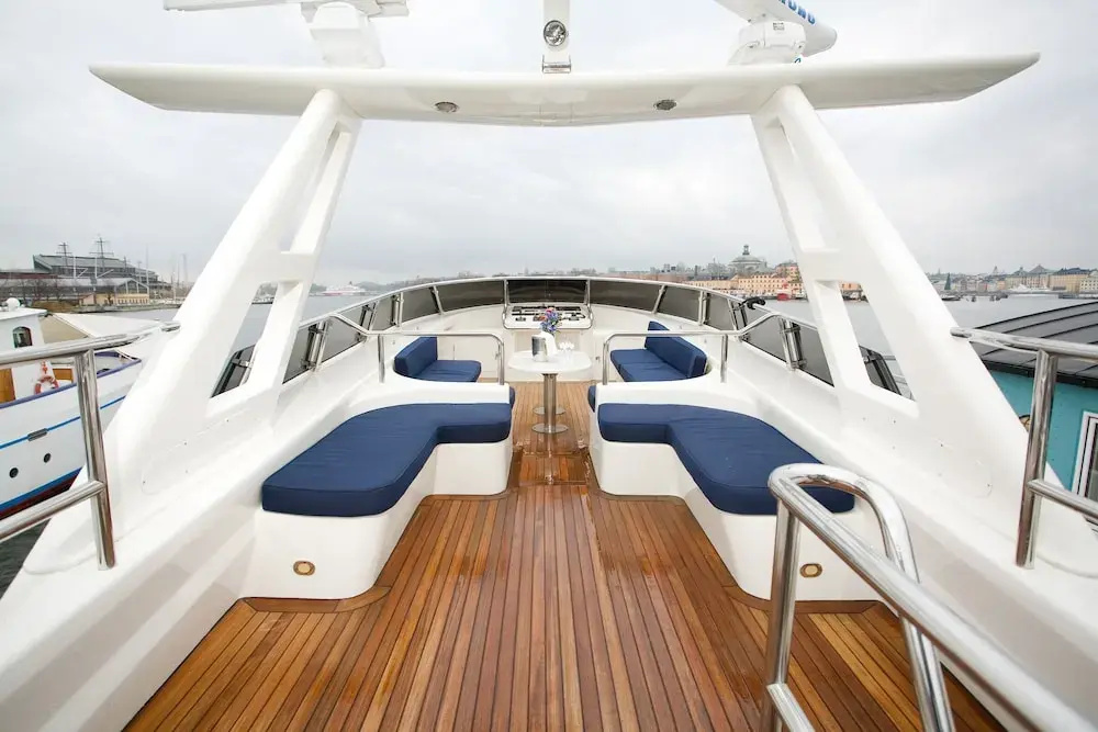 United Spirit Yacht