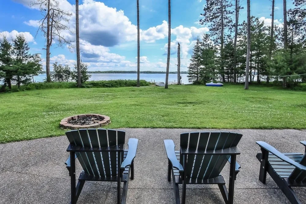 Sandy Shores - 4 Br Home