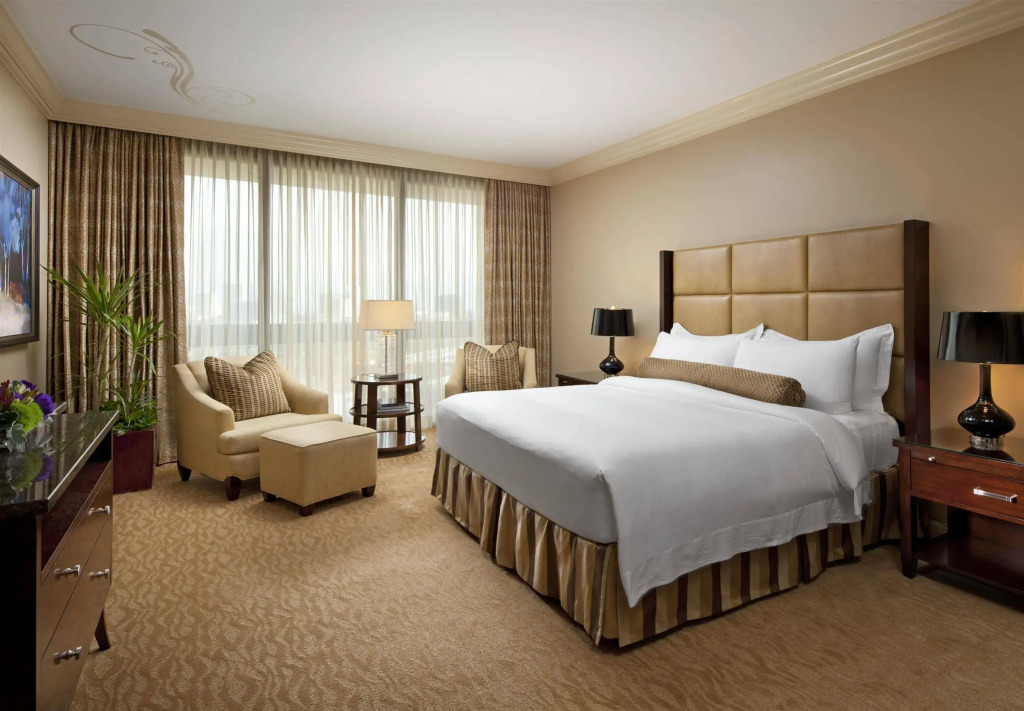 Houston Grand Hotel - River Oaks