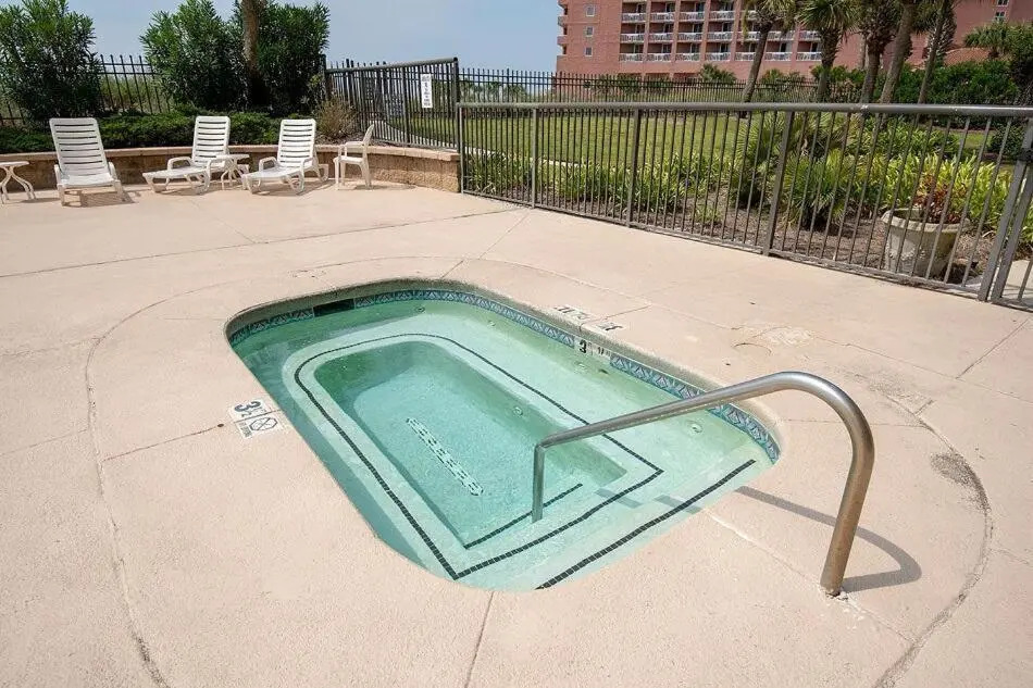 Grand Pointe 512