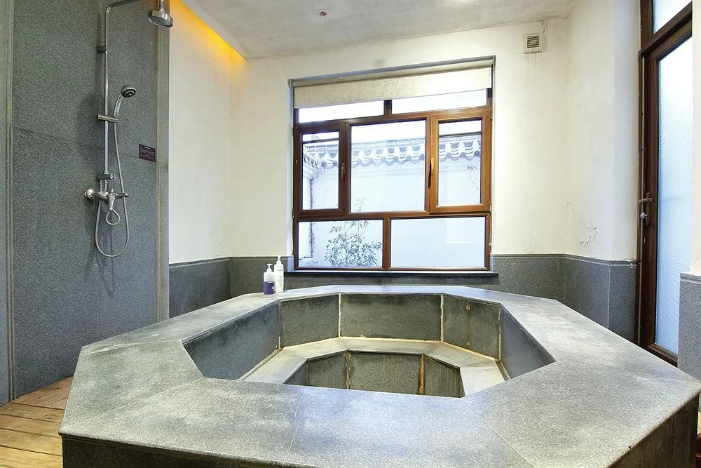 Linyi Tujia Sweetome Vacation Rentals
