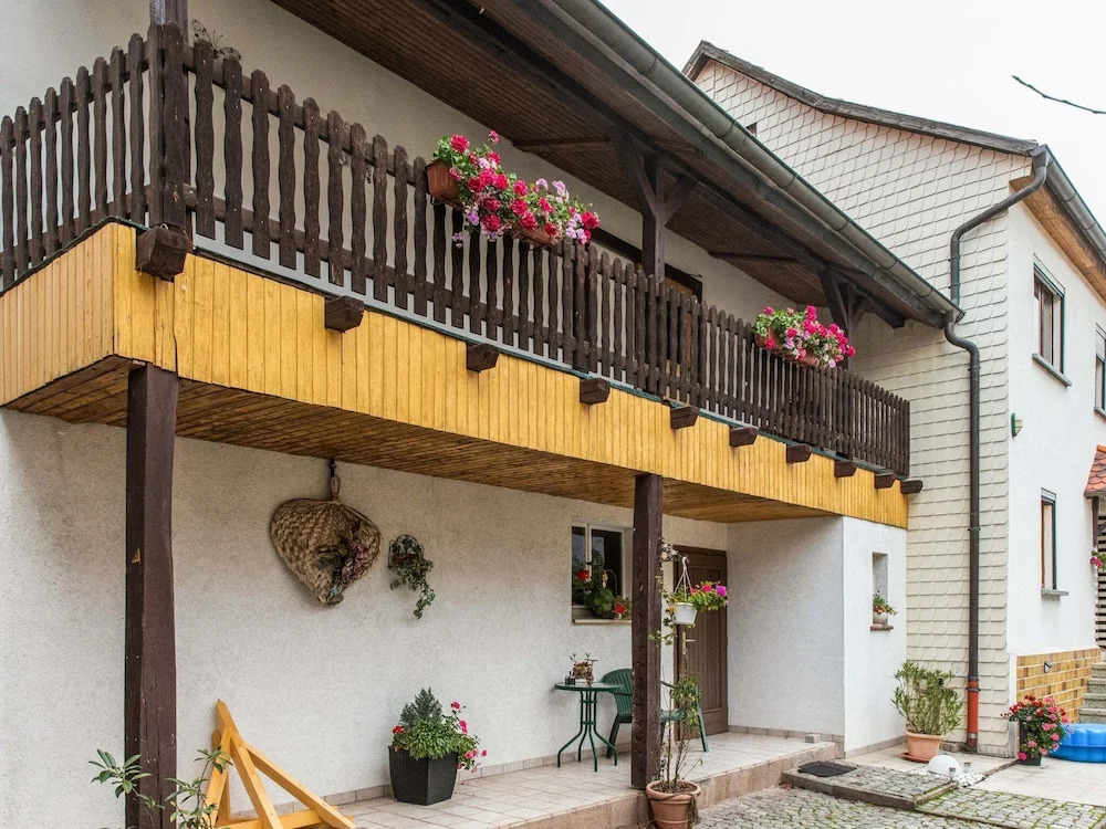 Holiday Home in Thuringia With Private Terrace, use of a Garden and Pool