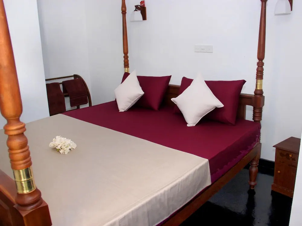 Sooriya Sewana Guest House
