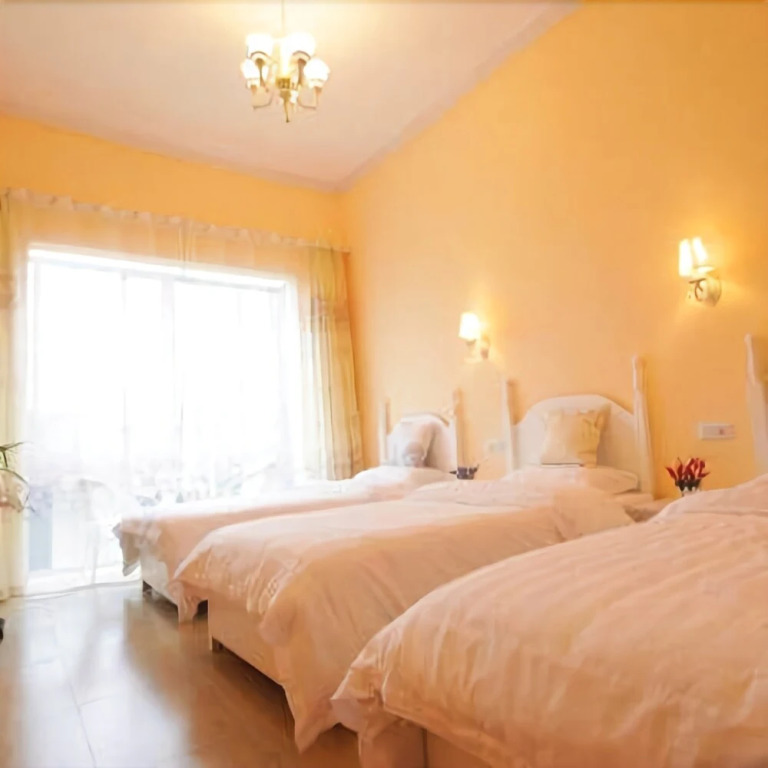 Yilian Inn