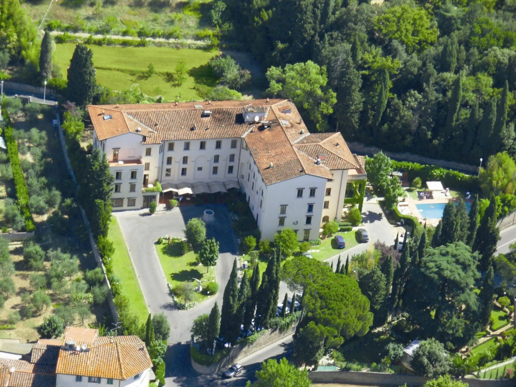 Villa Neroli - Place of Charme