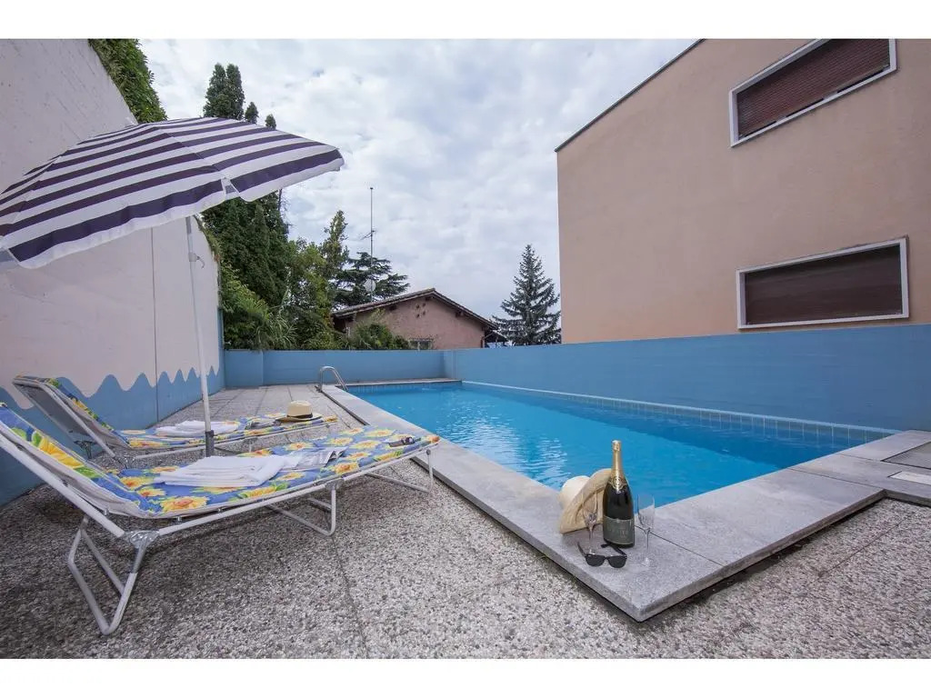 Aldesago Panoramica with shared Pool and Lugano View - Happy Rentals
