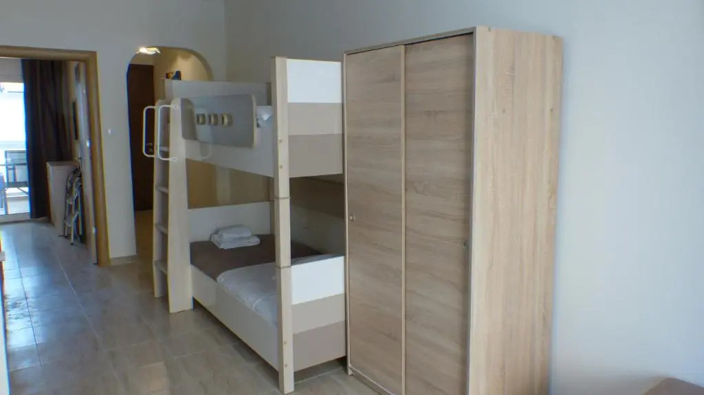 White Apartment 70m from the sea