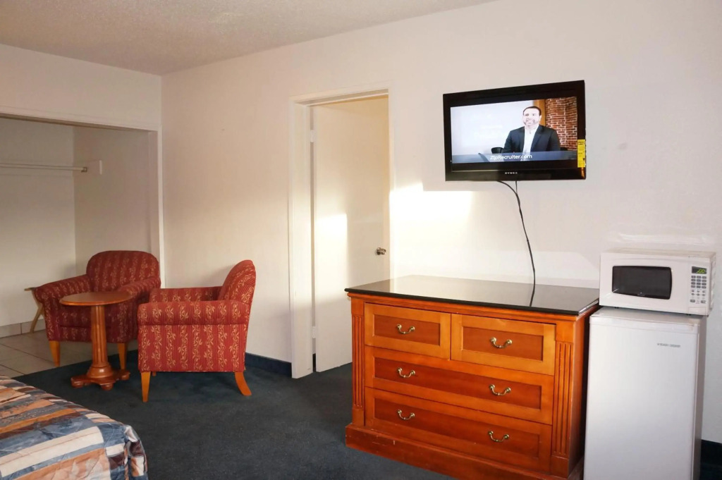 Classic Inn
