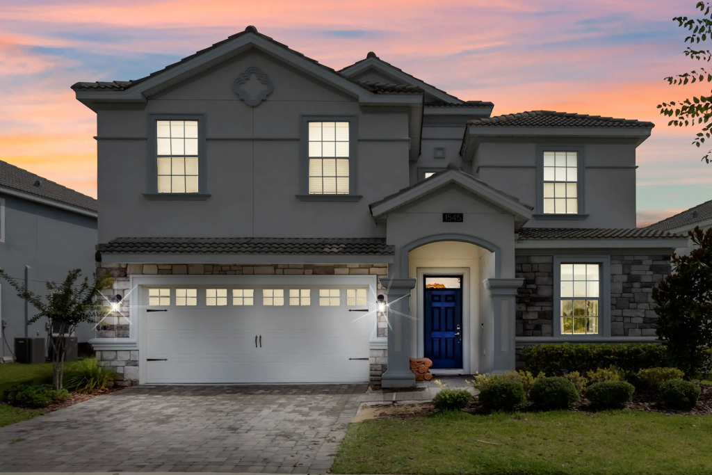 9 Bedrooms 5 Bathrooms Champions Gate 1545MB