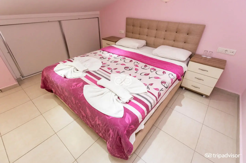Tolay Hotel