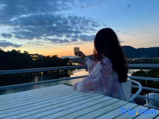 Shanxi Yungu Free·Shuxiangxin Baihuside View Beauty Su
