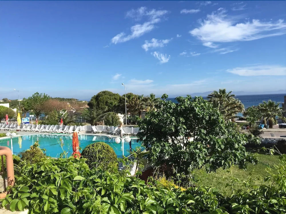 Dolunay Apartments