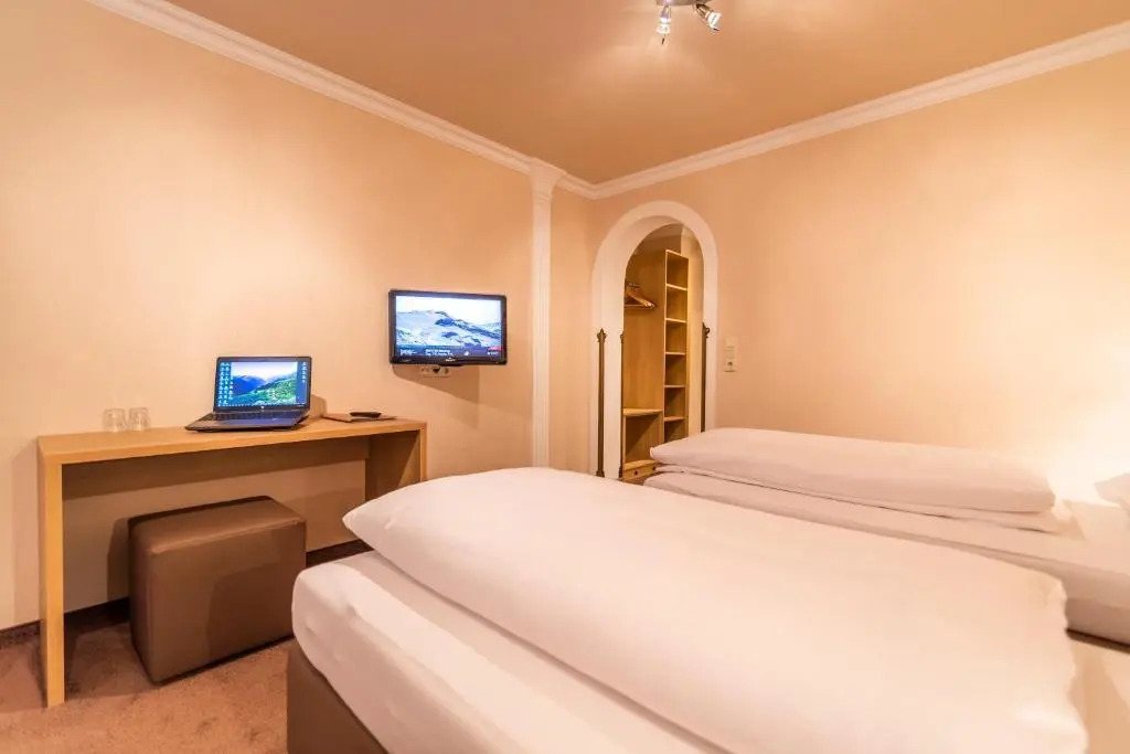 Hotel Garni Apart TINA