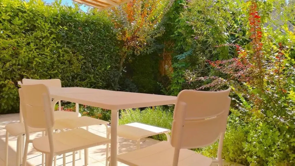 Aurora Premium Home