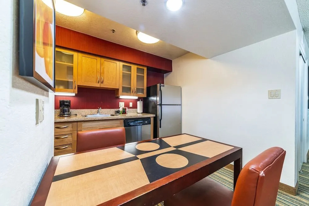 Metro Phoenix Extended Stay